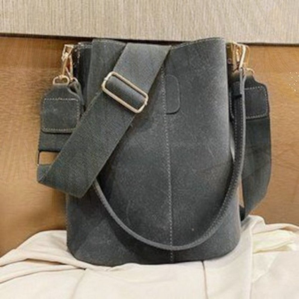 New Messenger Bag Brown 238 - Picture 2 of 3